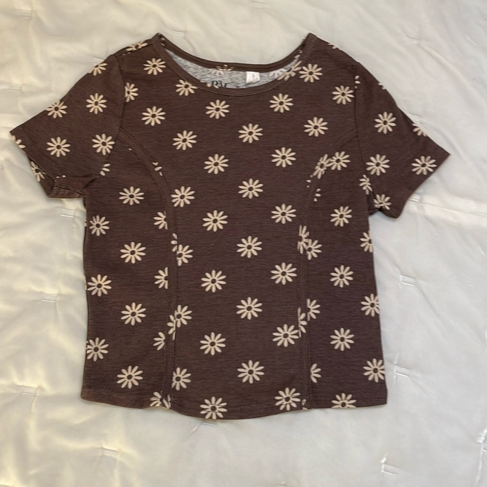 Pacsun T Shirt Brown With Flower Design